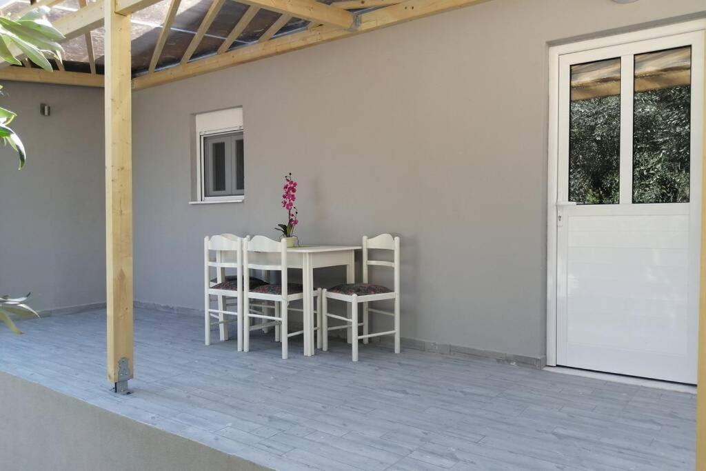 Αqua Blue Agios Spyridon (Spata-Artemida) Exterior foto